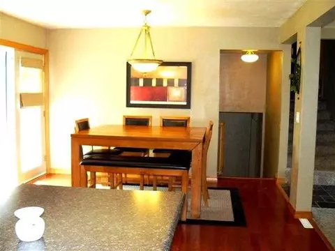 1420 E Ash, Canton, IL 61520 photo 2