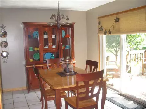 4628 S Queen Aleta Ct, Mapleton, IL 61547 photo 7