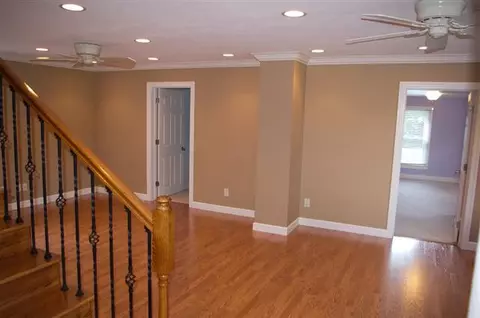 302 State St, Castleton, IL 61426 photo 4