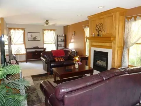 4013 S Fauser Ln, Mapleton, IL 61547 photo 7