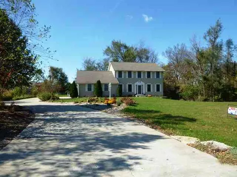 4013 S Fauser Ln, Mapleton, IL 61547 photo 1
