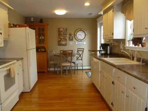 4123 S Wheatfield Rd, Mapleton, IL 61547 photo 4