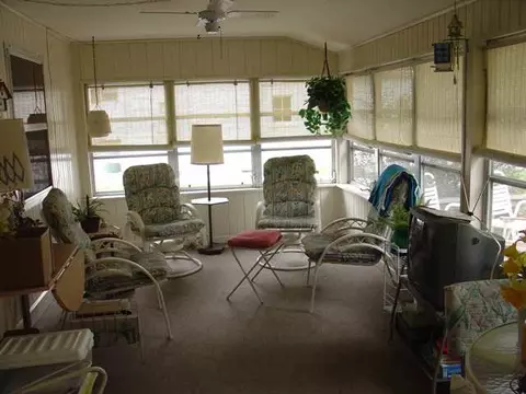 523 E Robinson, Goodfield, IL 61742 photo 9