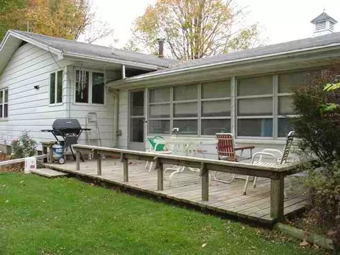 523 E Robinson, Goodfield, IL 61742 photo 12