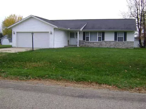 9528 W Guinivere Dr, Mapleton, IL 61547 photo 1