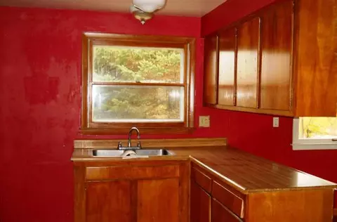214 N Shaft St, Eureka, IL 61530 photo 6