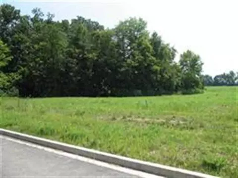 204 Helene Ct, East Peoria, IL 61611