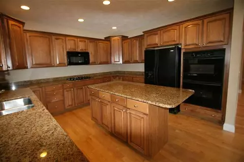414 Westminster Rd, Germantown Hills, IL 61548 photo 4