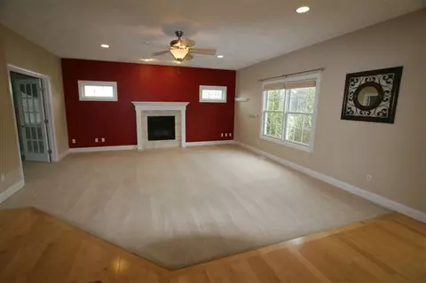 414 Westminster Rd, Germantown Hills, IL 61548 photo 2