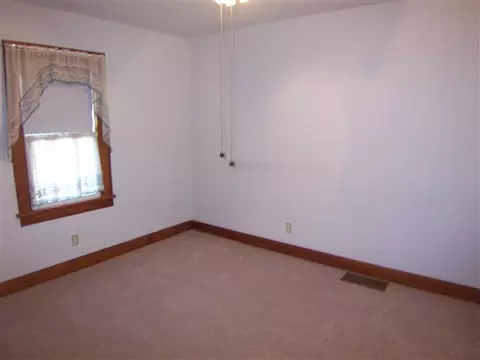 404 Jackson St, Washington, IL 61571 photo 9