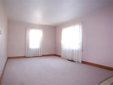 404 Jackson St, Washington, IL 61571 photo 2