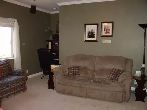 314 E Harrison, Eureka, IL 61530 photo 5