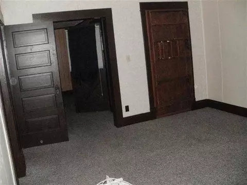847 E Ash, Canton, IL 61520 photo 4