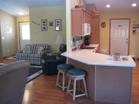 801 Simon St, Washington, IL 61571 photo 3