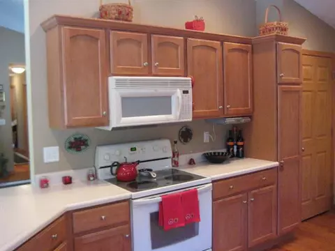 801 Simon St, Washington, IL 61571 photo 4