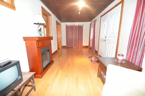 407 W 4th St, Minonk, IL 61760 photo 2