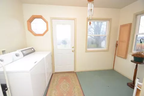 407 W 4th St, Minonk, IL 61760 photo 7