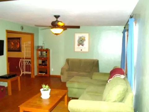 9433 W Lake Camelot Dr, Mapleton, IL 61547 photo 4