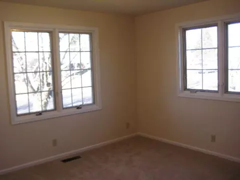 1201 Hampton Rd, Washington, IL 61571 photo 9