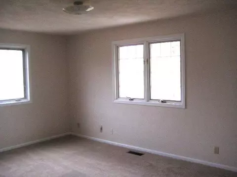 1201 Hampton Rd, Washington, IL 61571 photo 11
