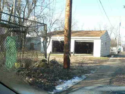 413 8th St, Lacon, IL 61540 photo 5