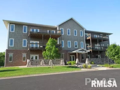 132 Eagle Rdg, Washington, IL 61571 photo 1