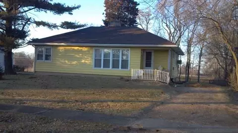304 E Chestnut, Washburn, IL 61570 photo 1
