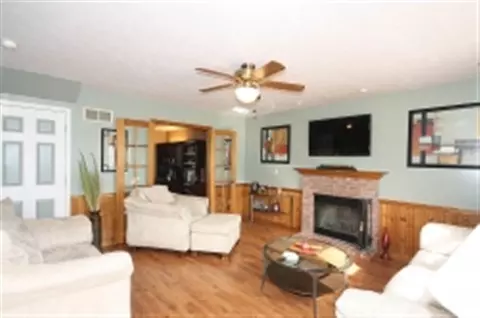 10404 W Lake Camelot Dr, Mapleton, IL 61547 photo 7