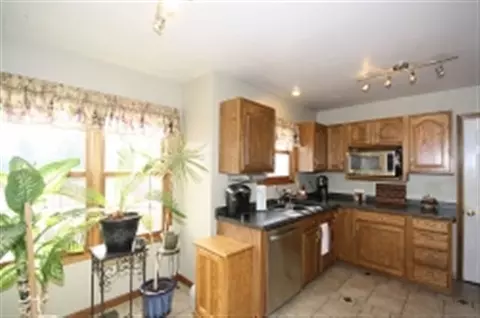 10404 W Lake Camelot Dr, Mapleton, IL 61547 photo 3