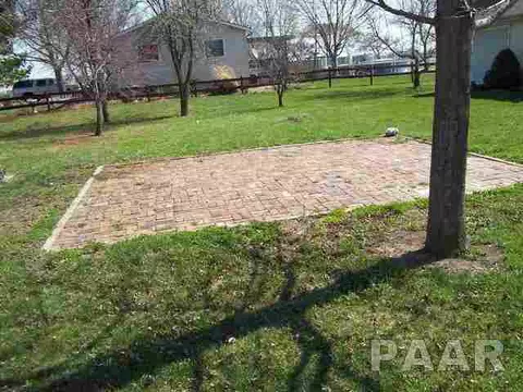 319 Dosher, Congerville, IL 61729 photo 6