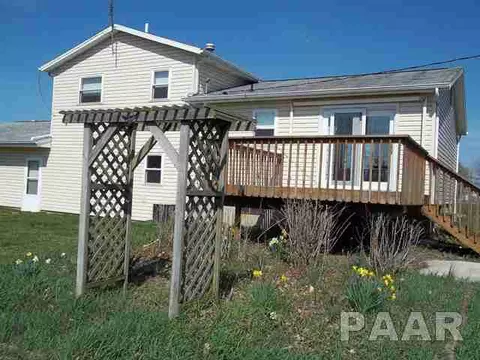 319 Dosher, Congerville, IL 61729 photo 2