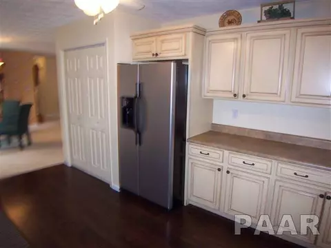 10338 W Guinivere Dr, Mapleton, IL 61547 photo 9
