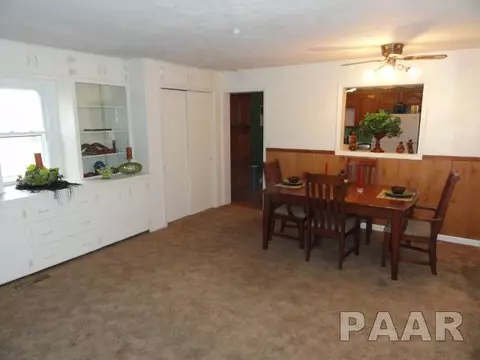 415 E Adams, Washington, IL 61571 photo 8
