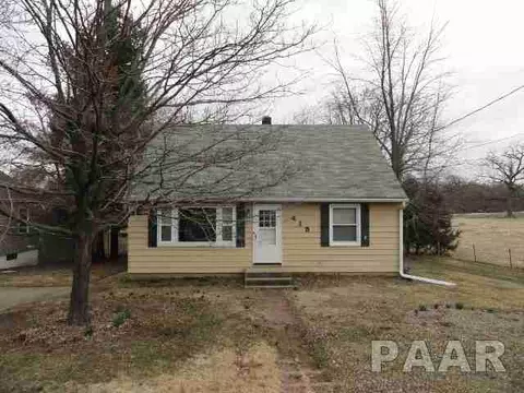 415 E Adams, Washington, IL 61571 photo 1