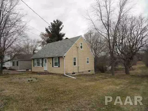 415 E Adams, Washington, IL 61571 photo 11