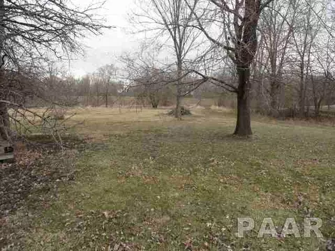 415 E Adams, Washington, IL 61571 photo 14