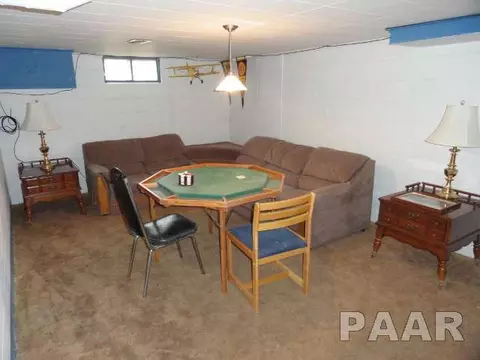 415 E Adams, Washington, IL 61571 photo 10