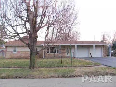 320 W Walnut, Canton, IL 61520 photo 1