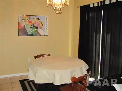 320 W Walnut, Canton, IL 61520 photo 3