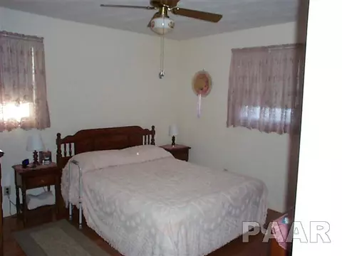 1010 E Brookview Ln, Peoria, IL 61615 photo 7
