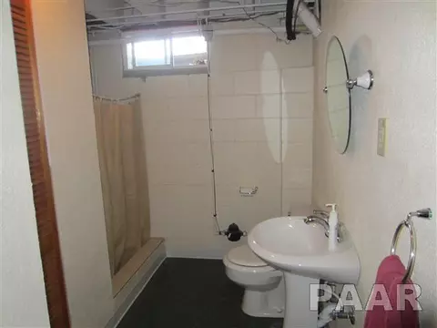 915 E Madison St, Metamora, IL 61548 photo 14