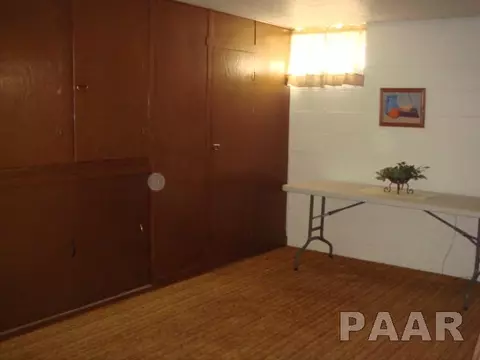 307 Barbara Rd, Pekin, IL 61554 photo 11