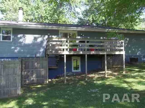 2106 Oak, Eureka, IL 61530 photo 13
