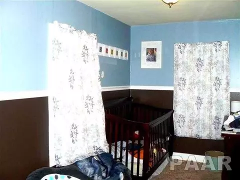1076 E Sycamore, Canton, IL 61520 photo 12