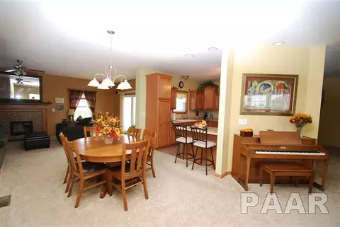 1157 County Road 700 N, Eureka, IL 61530 photo 4