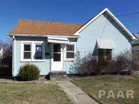 621 E Ash, Canton, IL 61520 photo 1