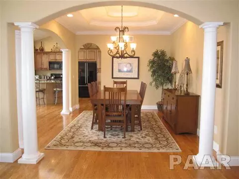 408 Cottingham Ln, Metamora, IL 61548 photo 5