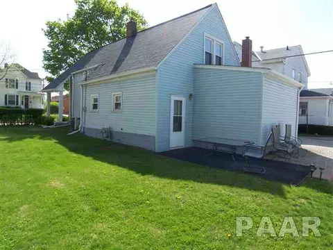 607 Walnut St, Washington, IL 61571 photo 15