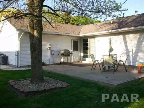1430 E Locust, Canton, IL 61520 photo 13