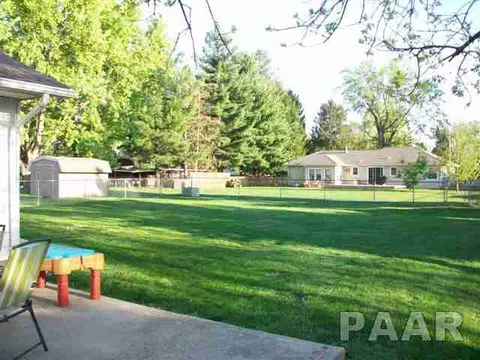 1430 E Locust, Canton, IL 61520 photo 12